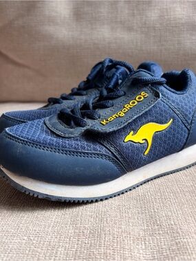 kangaROOS Navy and Yellow Kids' Sneakers